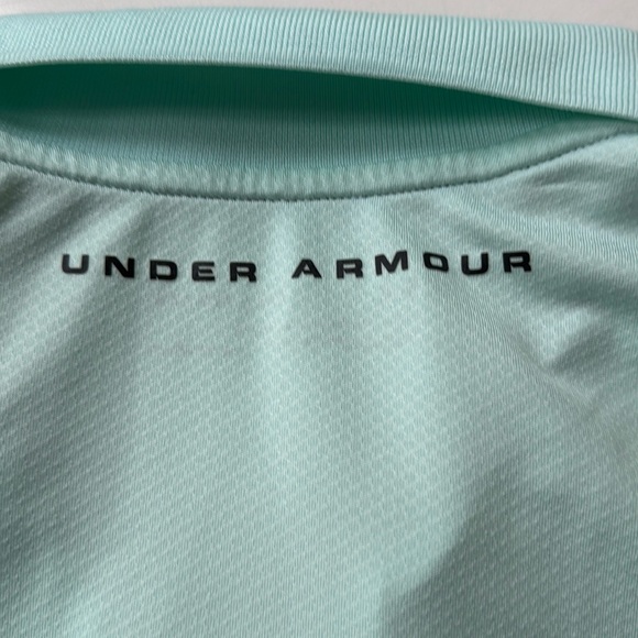 Boys XL Under Armour Mint Green Polo Shirt Golf - Picture 6 of 6